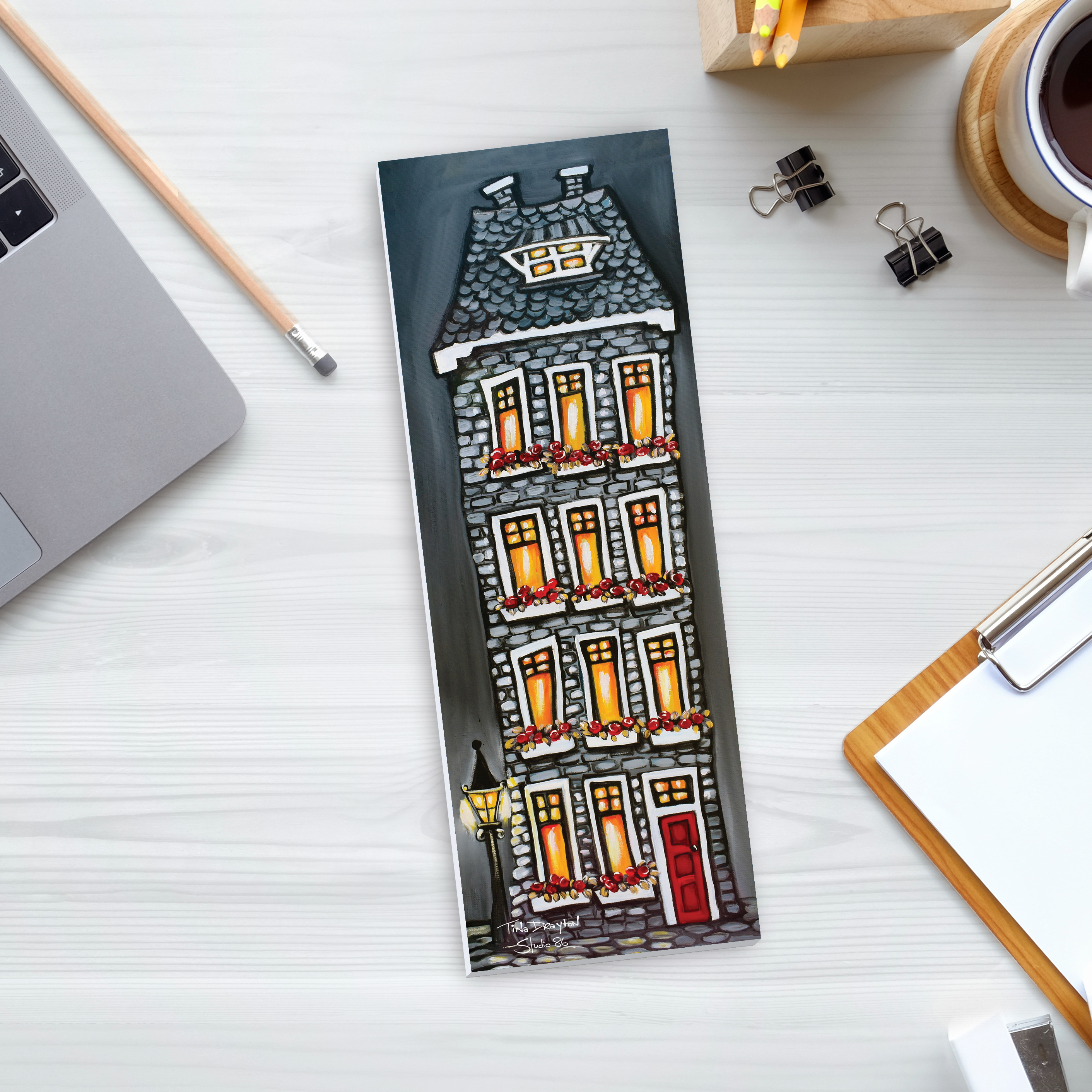 Paris House Shopping Pad