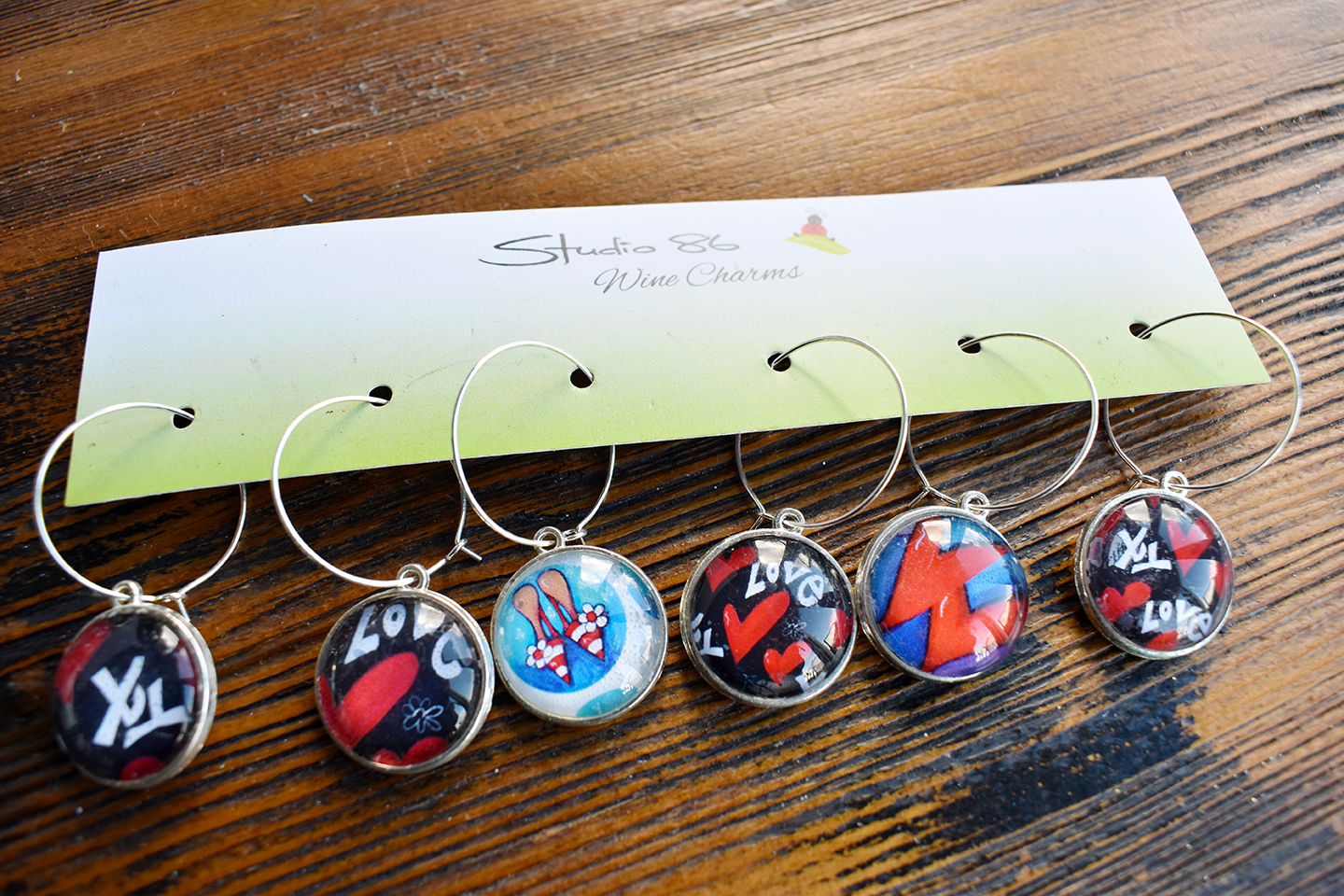 Shoes & XOX  Wine Charms